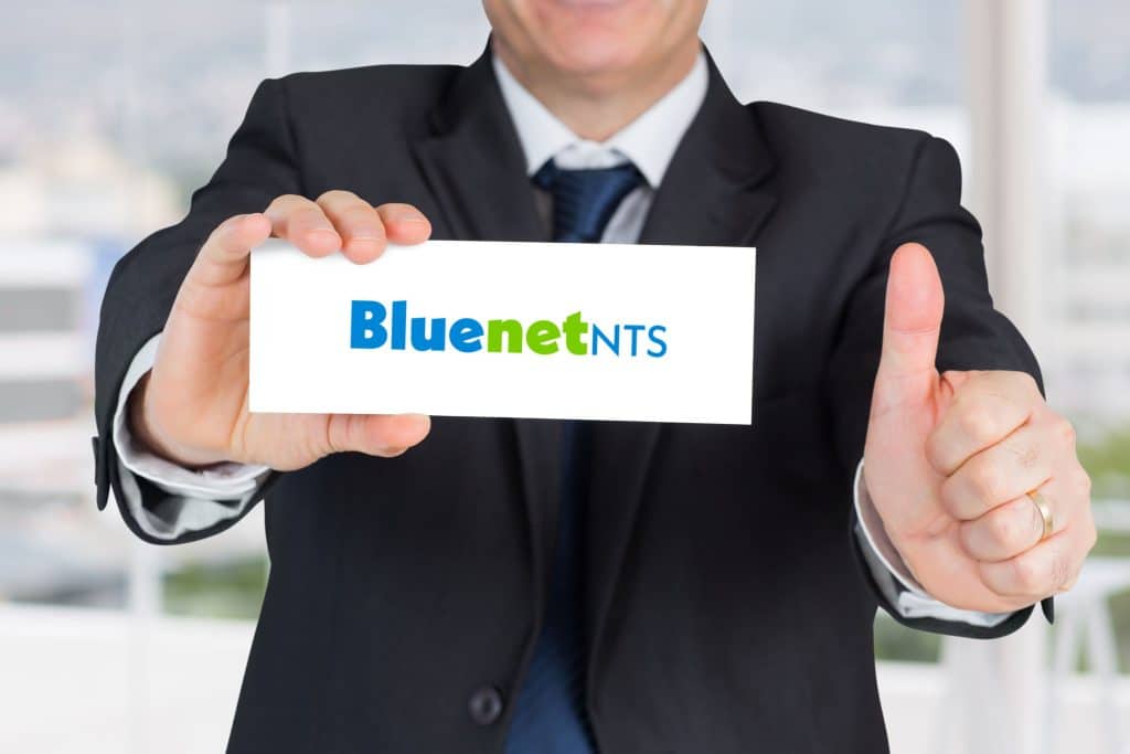 vizitka s logem bluenet