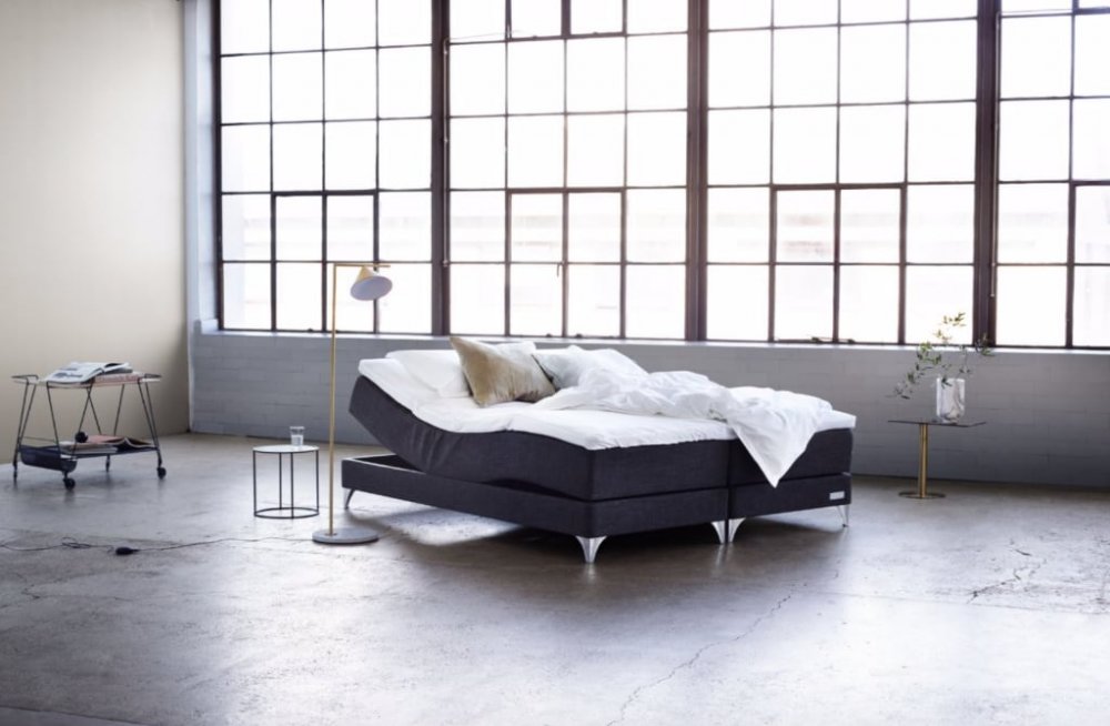 Ložnice ve skandinávském stylu