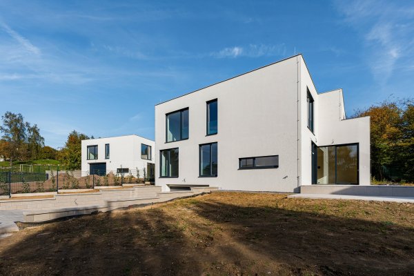dům