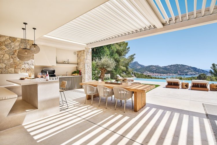 Prodej výjimečné vily v prestižní lokalitě 521 m², na poz. 1 200 m² , Port d'Andratx - Mallorca