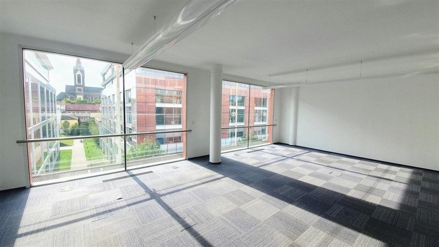 Pronájem kancelářské jednotky, 416 m², Corso Karlín, Praha 8 - Karlín