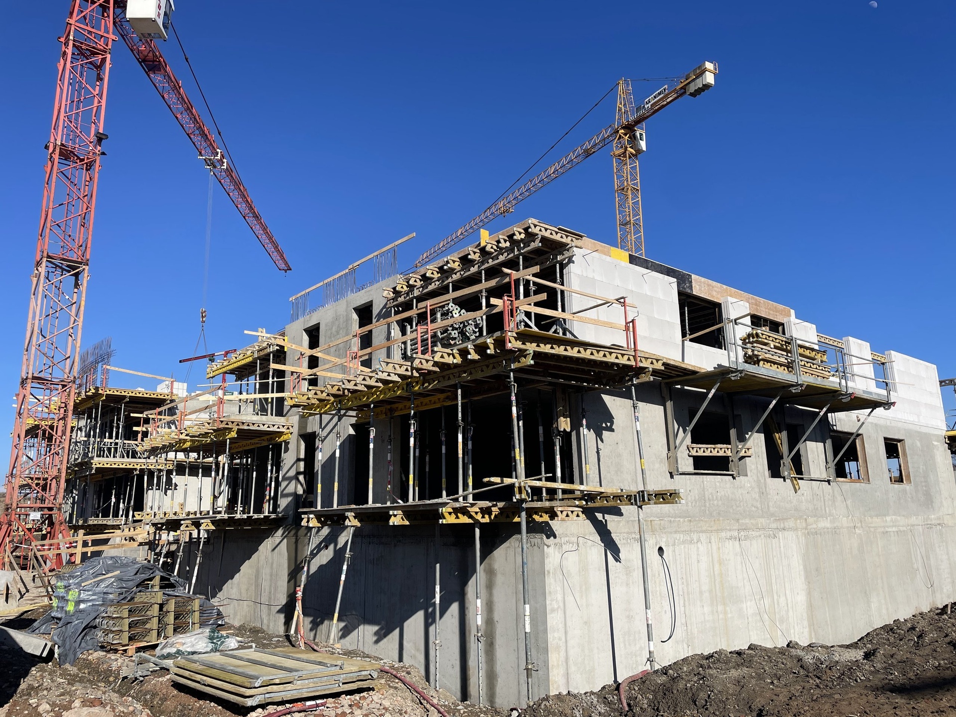 nová cihelna březen