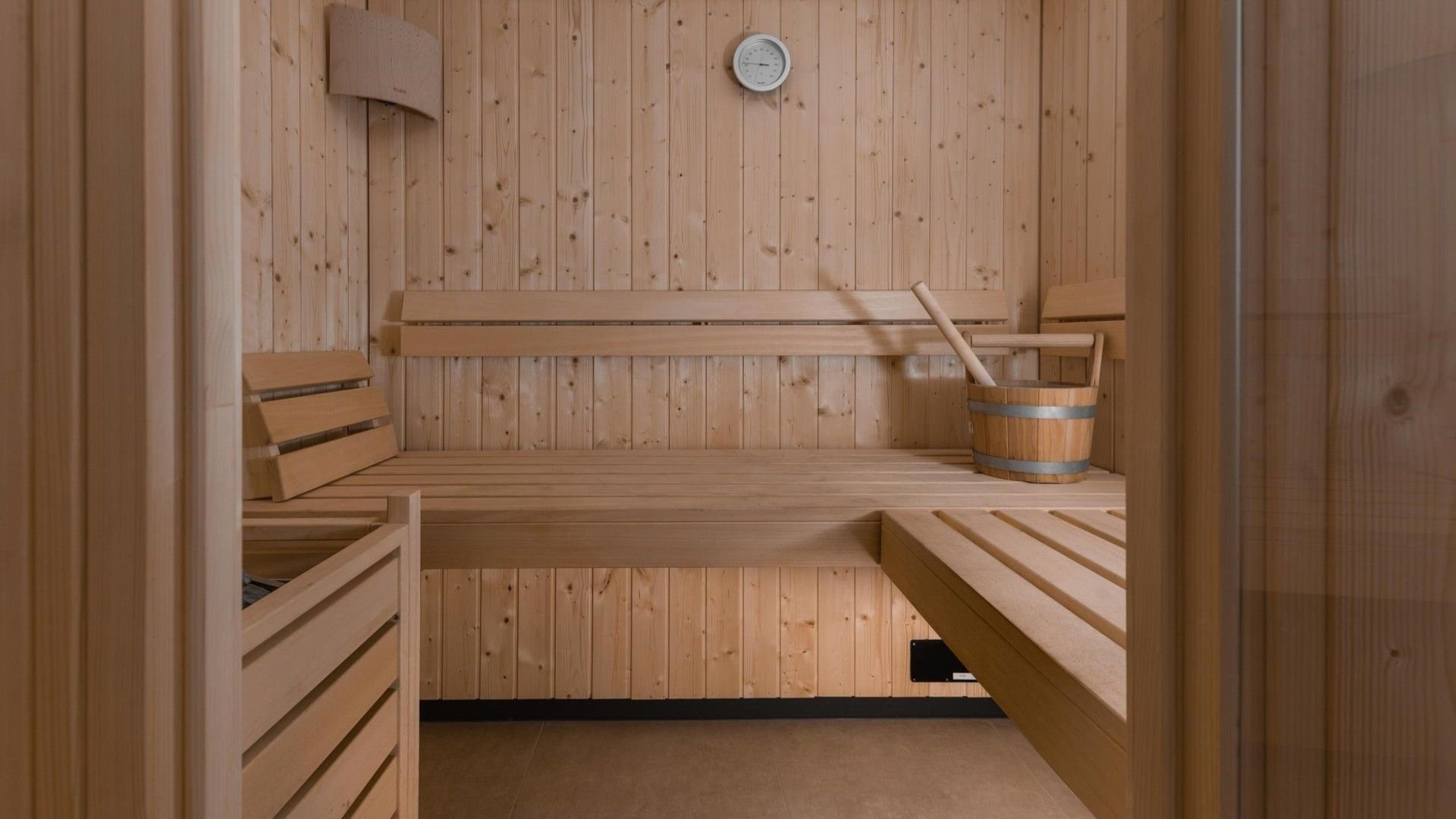 sauna