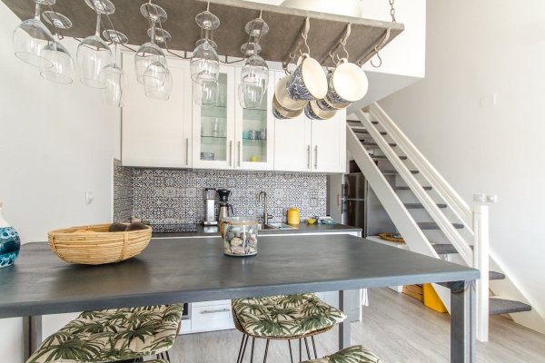 09-2013-240-Brac-apartment-by-the-sea-for-sale