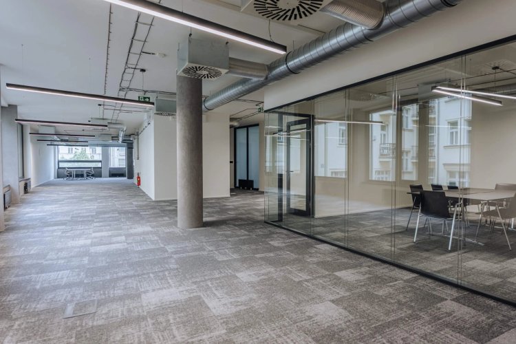 Office space for rent, 224 sqm with a 44 sqm terrace, Prague 1 - Nové Město