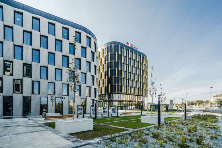 A commercial unit for rent, 792 m², Afi Vokovice, Evropská - Prague 6