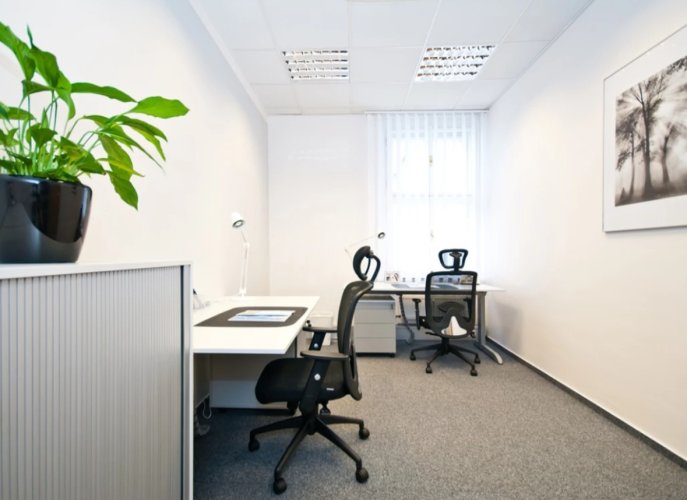 Rent of a commercial space, 227 m², Hybersnká centrum, Prague 1
