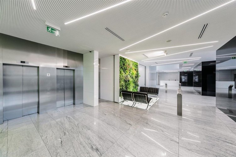 An office space for rent 733 sqm, The Square, Prague 4 - Budějovická
