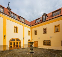 nadvori
