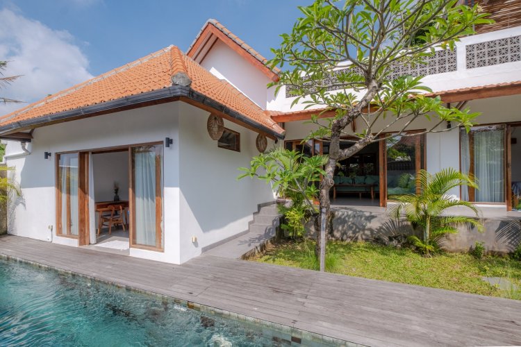 Prodej útulné vily 165 m² s terasou a bazénem, Bali, Indonésie