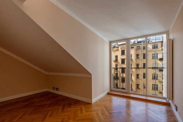 vstup na balkon